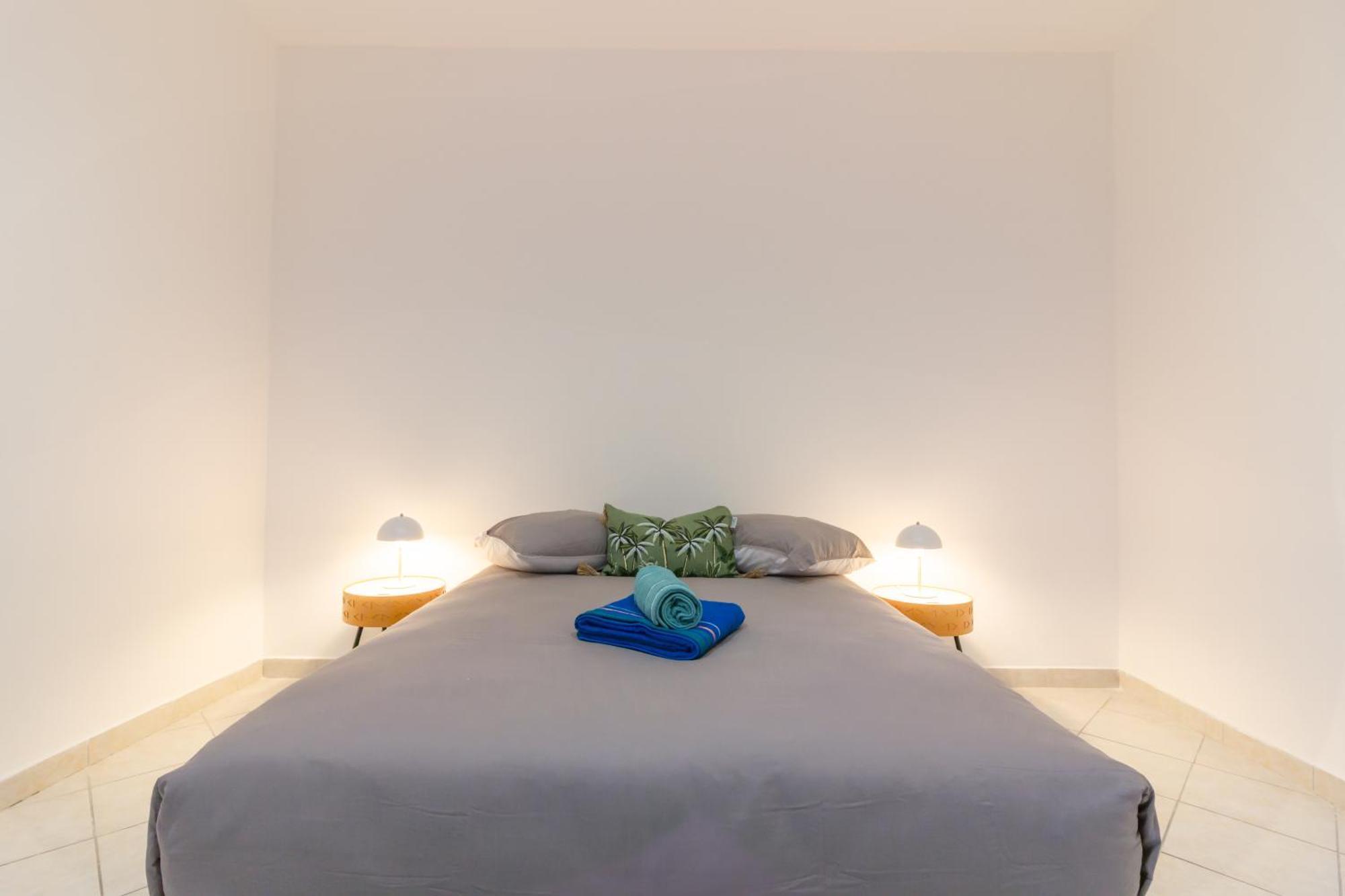 Spacieux Appartement En Plein Coeur De Beziers Bagian luar foto